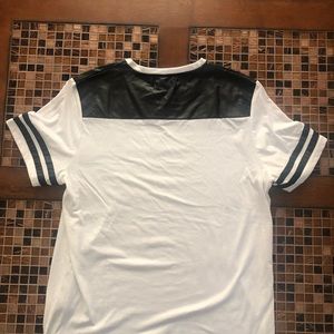 Buffalo David Bitton Shirts - Men’s Tee Shirt Large Buffalo David Bitton Shirts - Men’s Tee Shirt Large
